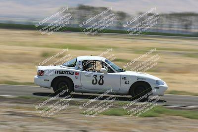 media/Jun-01-2024-CalClub SCCA (Sat) [[0aa0dc4a91]]/Group 3/Race/